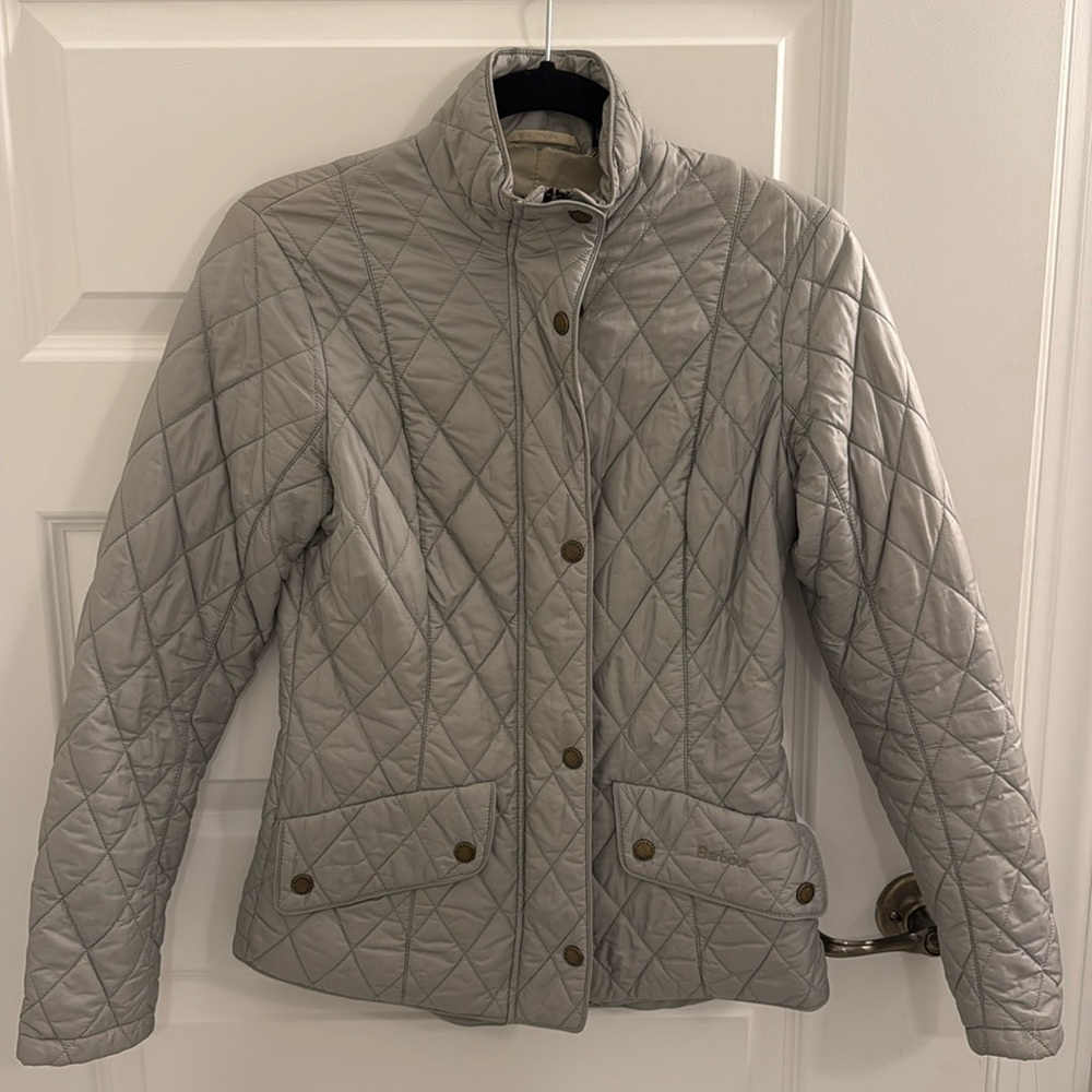 Barbour Quilted Jacket in Light Gray